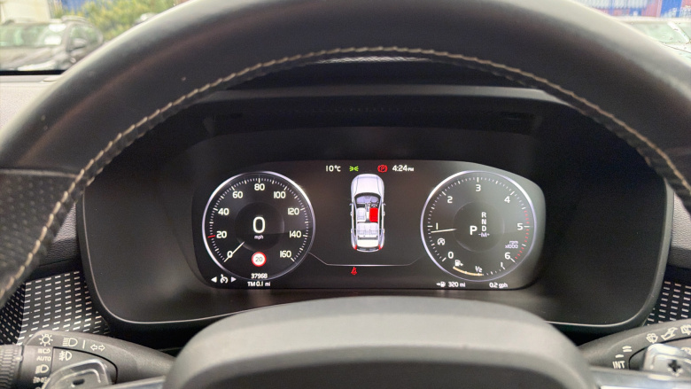 Volvo Xc40 2.0 D4 [190] R DESIGN Pro 5dr AWD Geartronic Diesel Estate